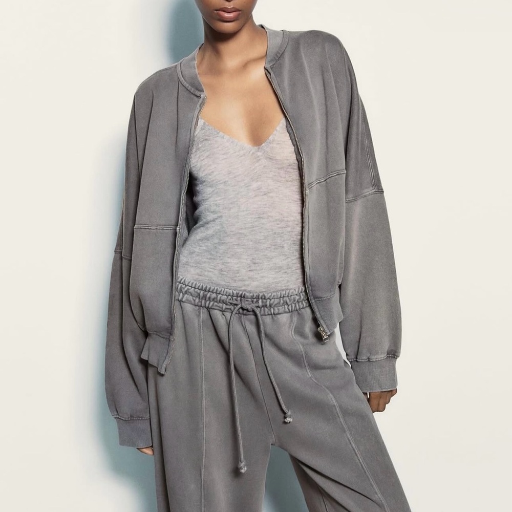 Zara Gray Bomber Jacket with Ribbed Cuffs